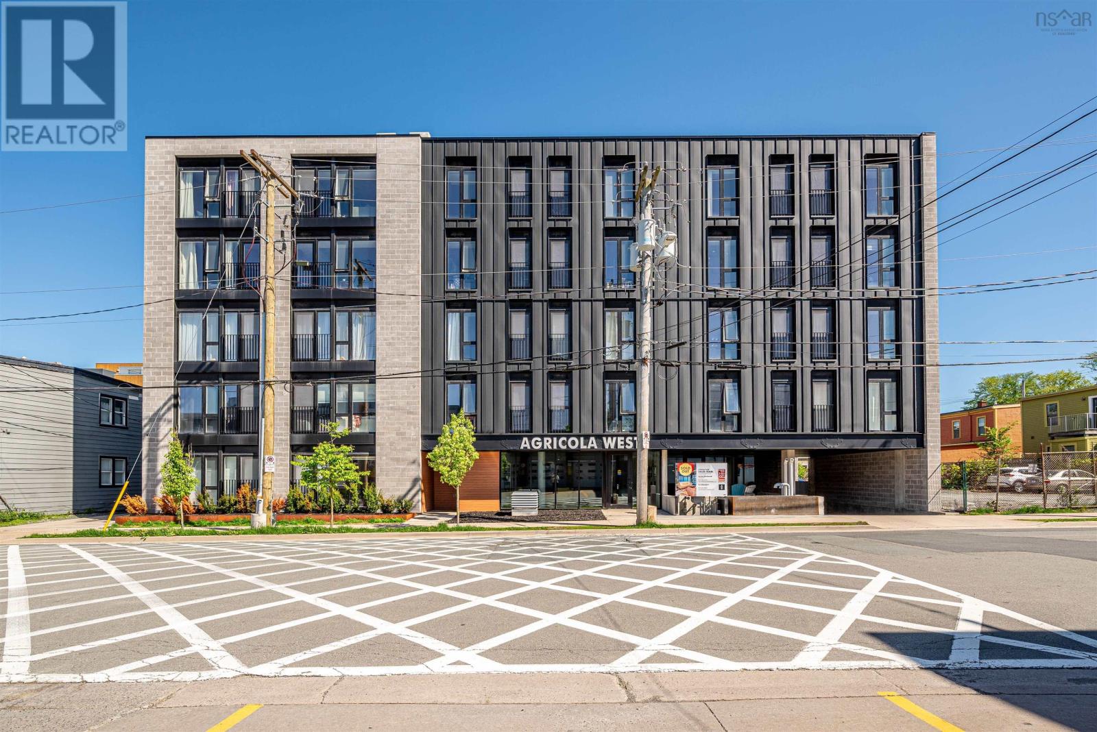 302 5684 West Street, Halifax, Nova Scotia  B3K 1H7 - Photo 1 - 202412243