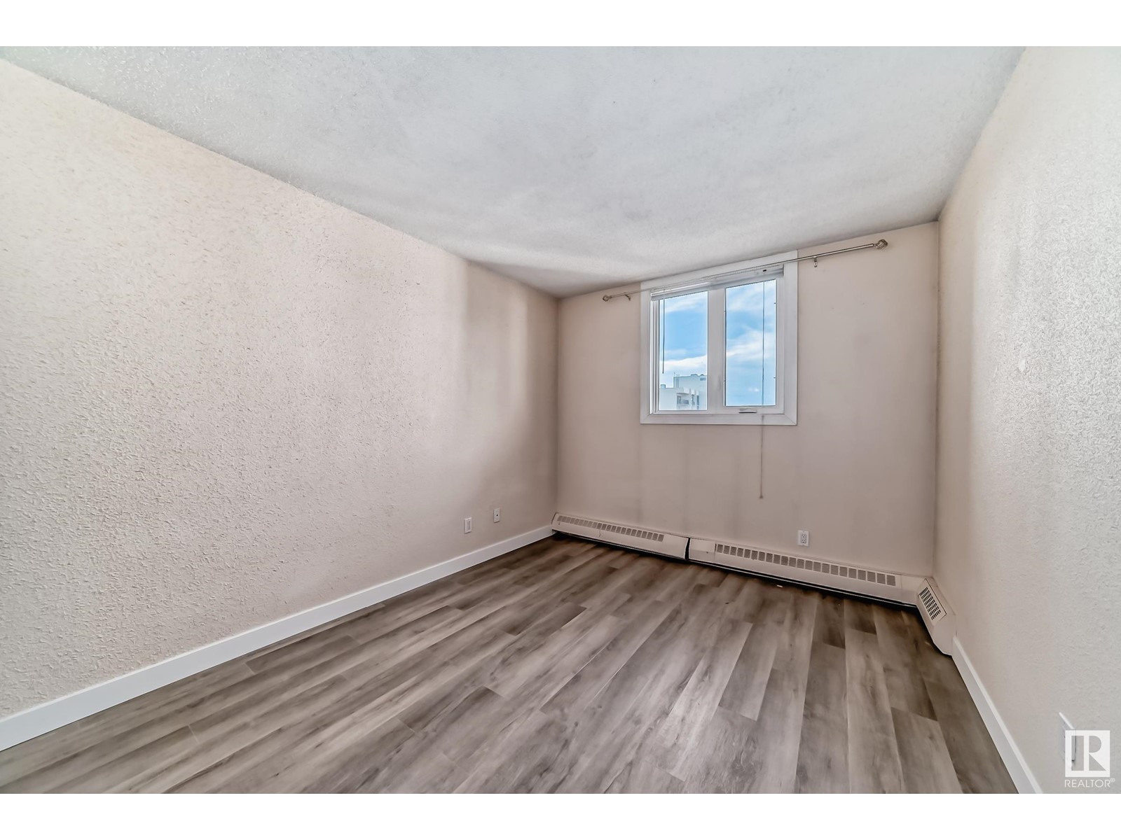 #1205 9916 113 St Nw, Edmonton, Alberta  T5K 2N3 - Photo 15 - E4390188