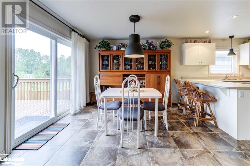 9 George Avenue, Wasaga Beach, Ontario  L9Z 2X9 - Photo 16 - 40593130