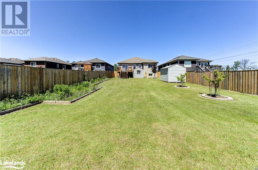 9 George Avenue, Wasaga Beach, Ontario  L9Z 2X9 - Photo 39 - 40593130