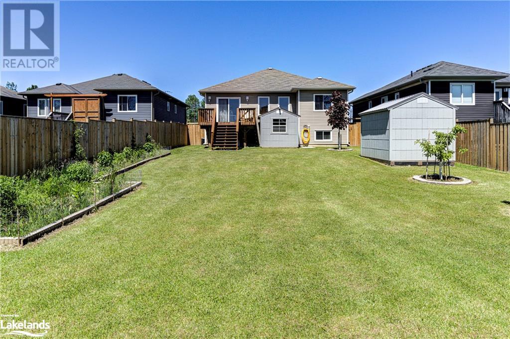 9 George Avenue, Wasaga Beach, Ontario  L9Z 2X9 - Photo 38 - 40593130