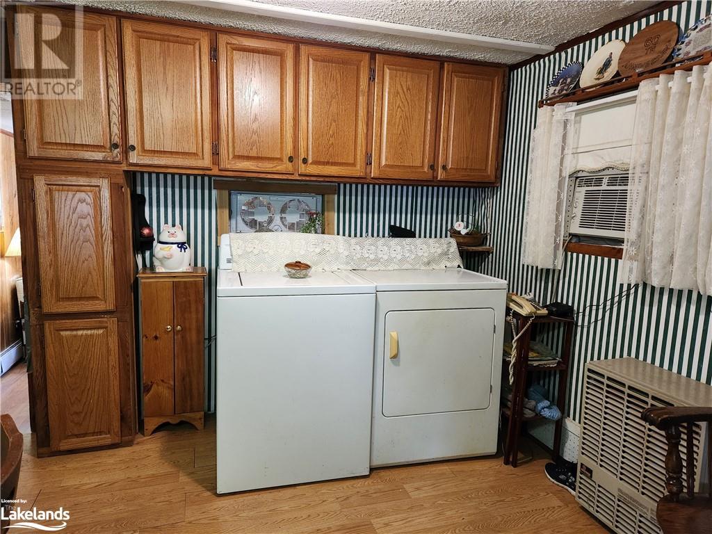 5741 Gelert Road, Dysart, Ontario  K0M 1S0 - Photo 9 - 40598499