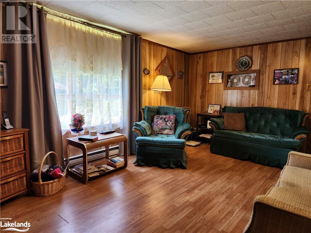 5741 Gelert Road, Dysart, Ontario  K0M 1S0 - Photo 12 - 40598499