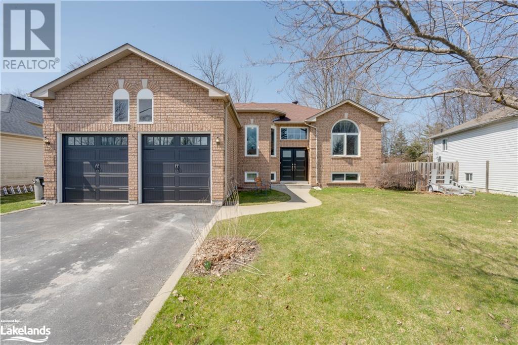 26 Silver Birch Avenue, Wasaga Beach, Ontario  L9Z 1M2 - Photo 2 - 40583689