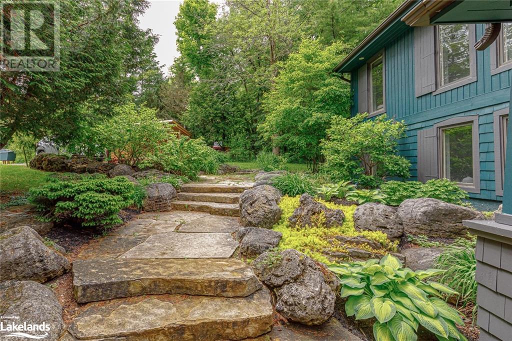 111 Castleview Road, The Blue Mountains, Ontario  L9Y 0R6 - Photo 4 - 40596957