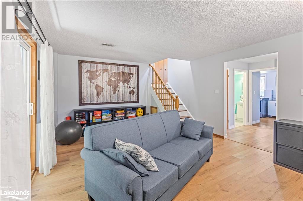 15 Hallen Drive, Penetanguishene, Ontario  L9M 1G2 - Photo 30 - 40597144