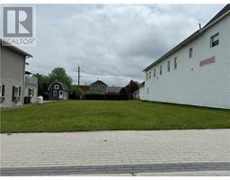 99 Broadway Boulevard, Grand-Sault/Grand Falls, New Brunswick