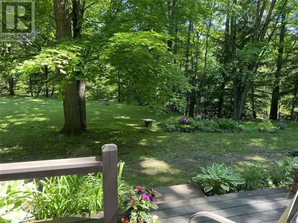 63 Southbank Drive Unit# 2, Bracebridge, Ontario  P1L 0B7 - Photo 4 - 40598162