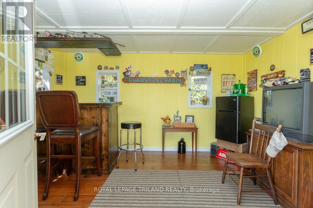 1104 Gladstone Drive, Thames Centre, Ontario  N0L 1B0 - Photo 24 - X8392678