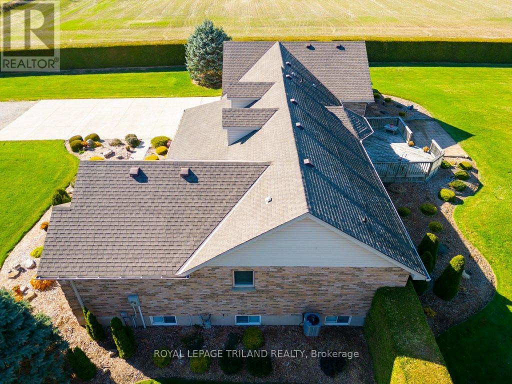 1104 Gladstone Drive, Thames Centre, Ontario  N0L 1B0 - Photo 32 - X8392678