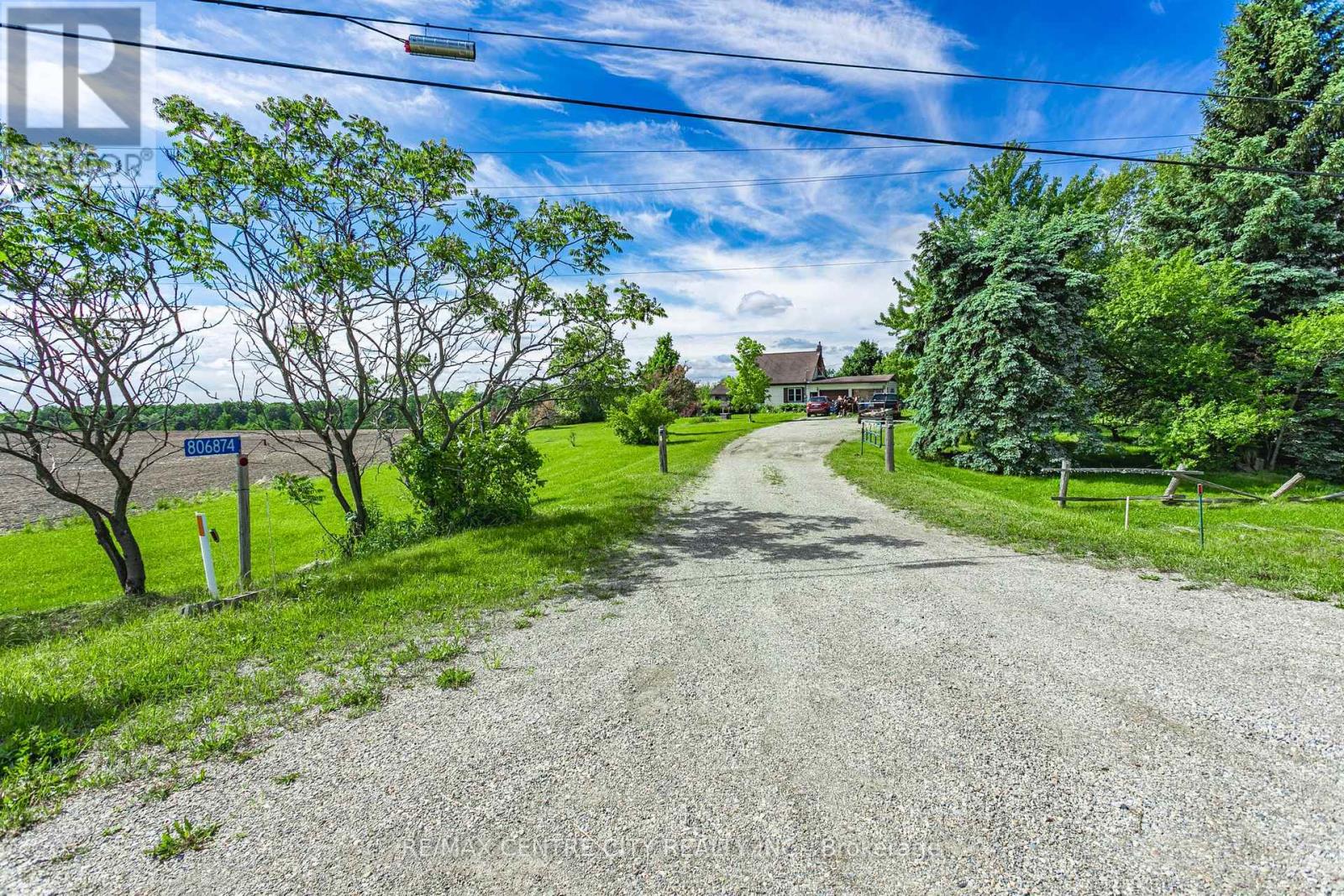 806874 Oxford Road 29 Road, Blandford-Blenheim, Ontario  N0J 1G0 - Photo 3 - X8393052