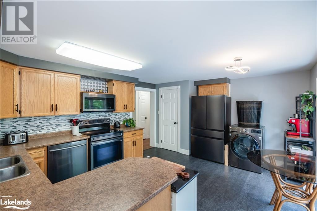 481 Trillium Street, Victoria Harbour, Ontario  L0K 2A0 - Photo 5 - 40598549