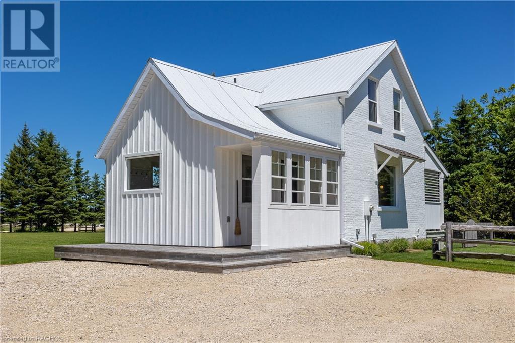 636022 Euphrasia-Holland Townline, Chatsworth (Twp), Ontario  N0C 1H0 - Photo 3 - 40598463