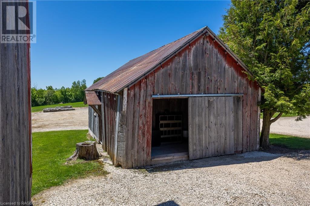 636022 Euphrasia-Holland Townline, Chatsworth (Twp), Ontario  N0C 1H0 - Photo 34 - 40598463