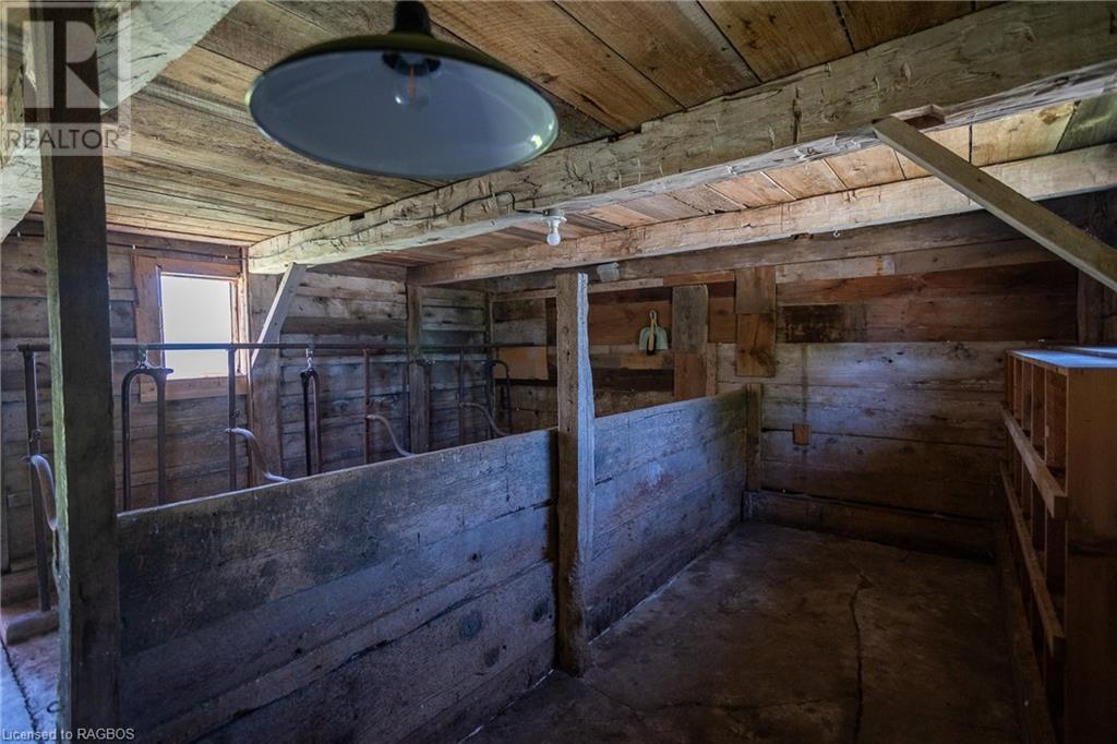 636022 Euphrasia-Holland Townline, Chatsworth (Twp), Ontario  N0C 1H0 - Photo 38 - 40598463