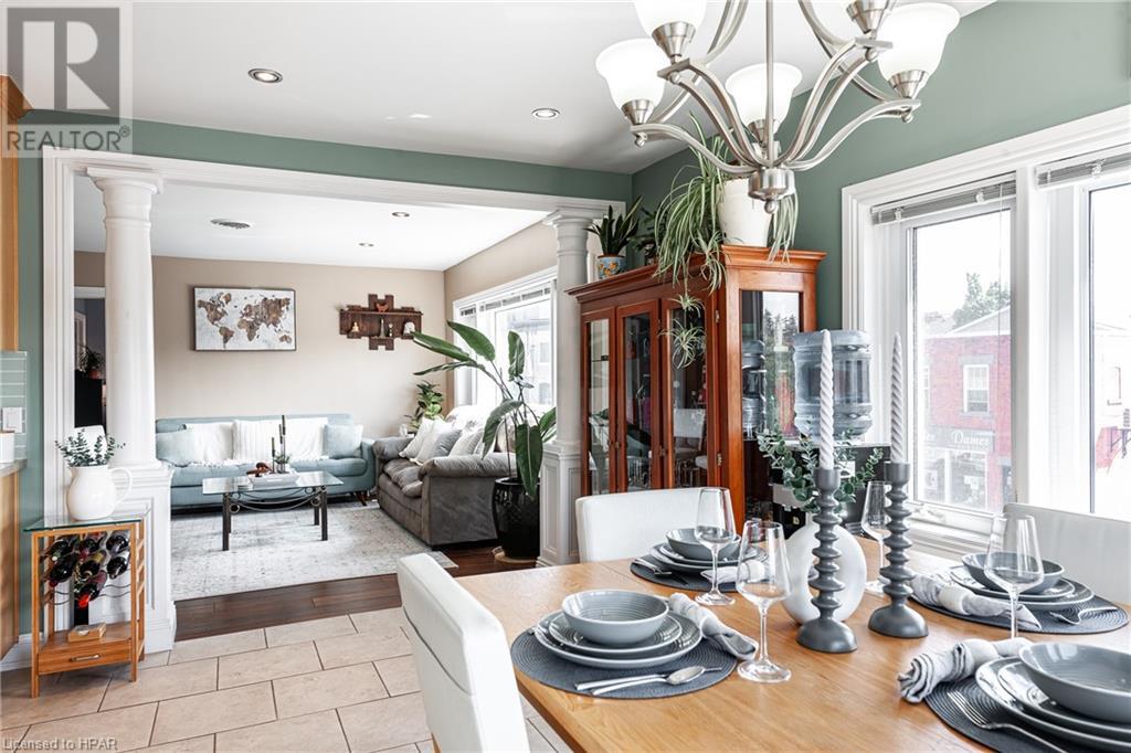 152 St Patrick Street, Stratford, Ontario  N5A 1A9 - Photo 13 - 40598136