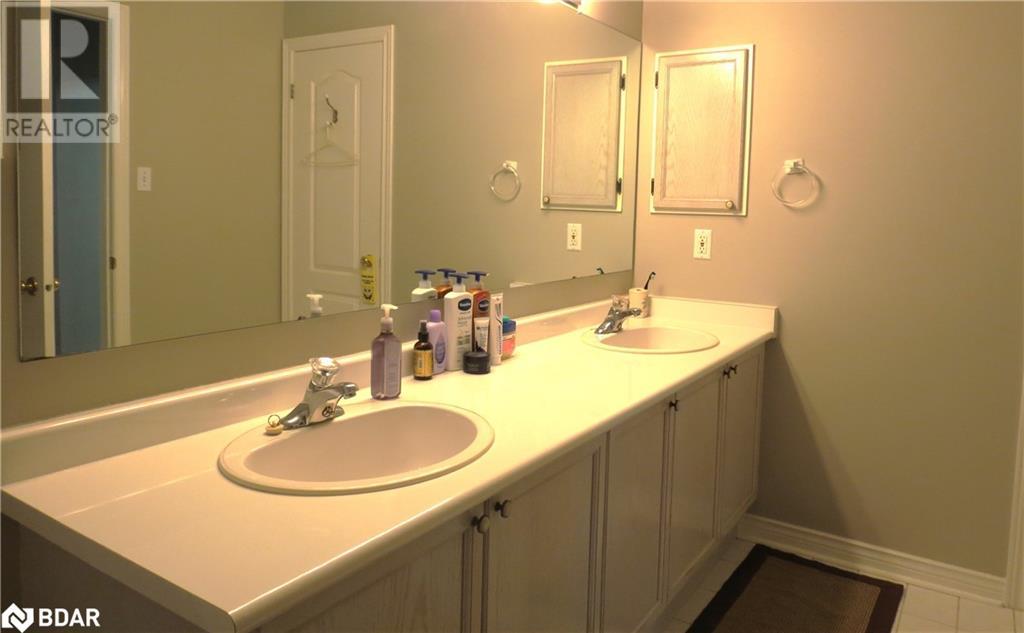 49 Cityview Circle, Barrie, Ontario  L4N 7V1 - Photo 21 - 40598709