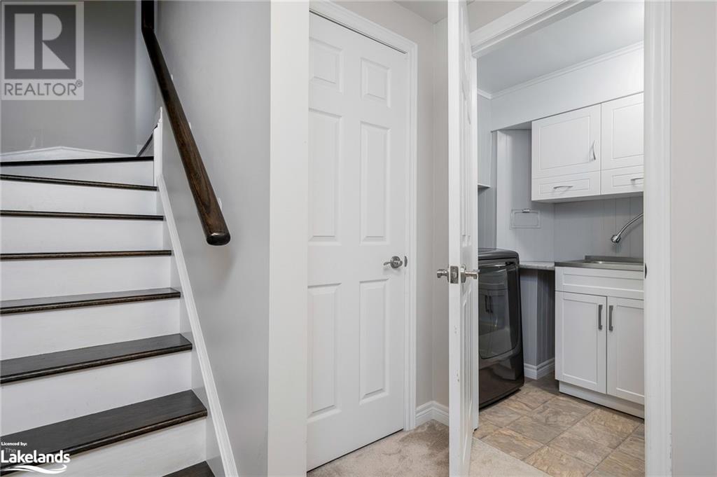 81 Pearl Street, Wasaga Beach, Ontario  L9Z 1J6 - Photo 27 - 40568132