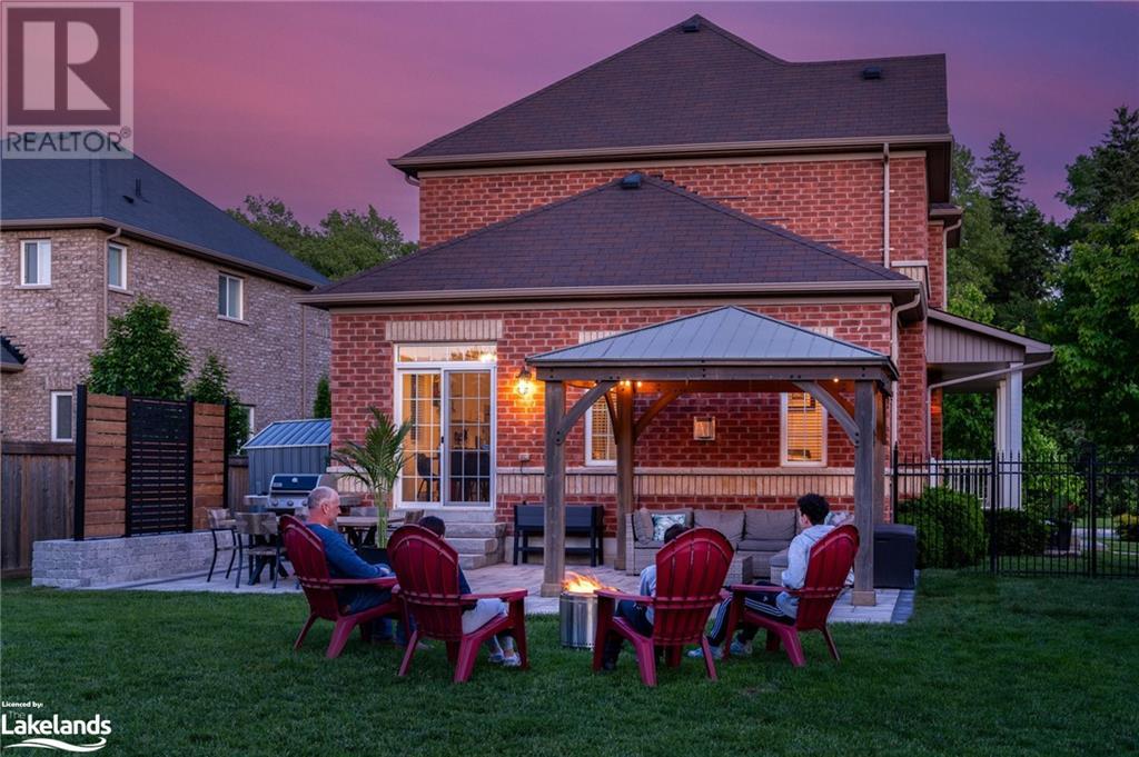 81 Pearl Street, Wasaga Beach, Ontario  L9Z 1J6 - Photo 35 - 40568132