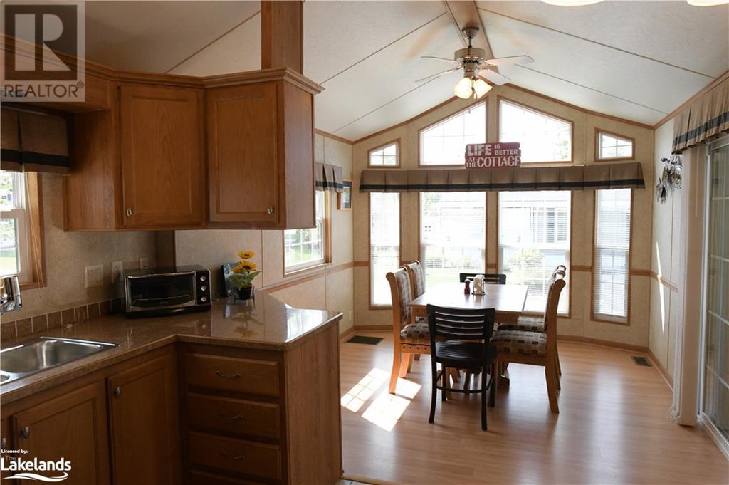 89 Madawaska Trail, Wasaga Beach, Ontario  L9Z 1X7 - Photo 9 - 40549956