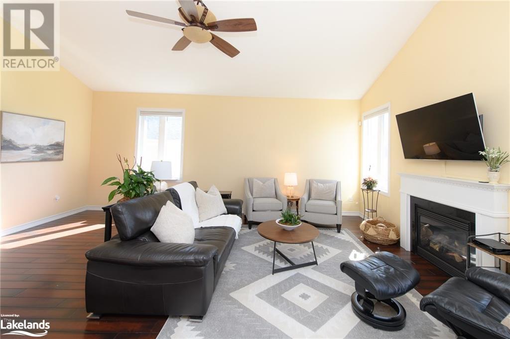 12 Surfside Crescent, Collingwood, Ontario  L9Y 4Z8 - Photo 3 - 40561607