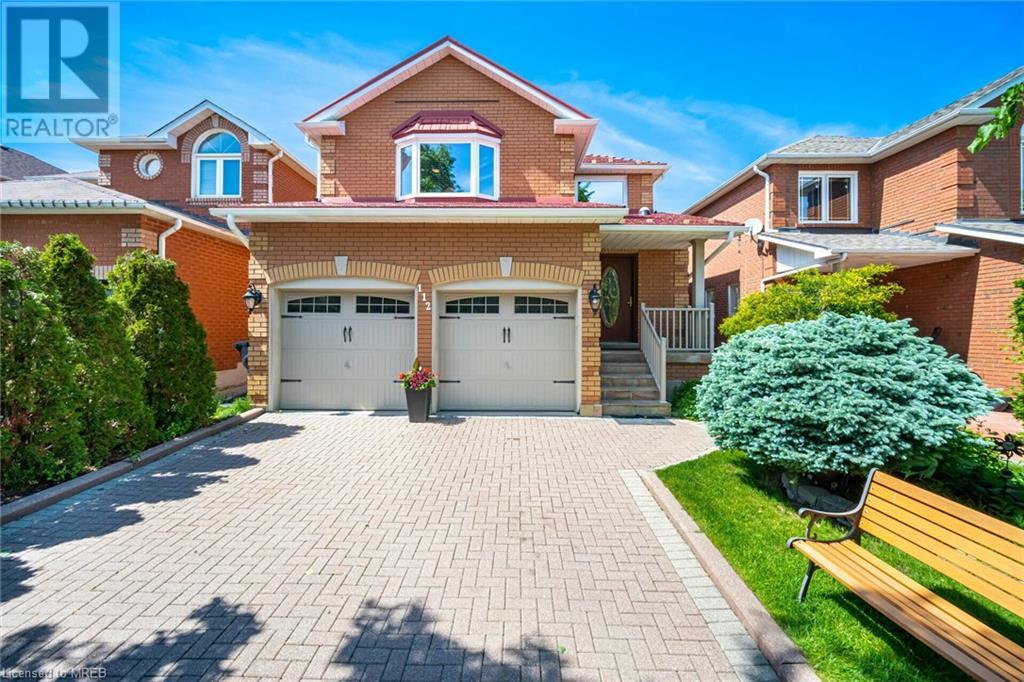 112 RAVENSCLIFFE Court, brampton, Ontario