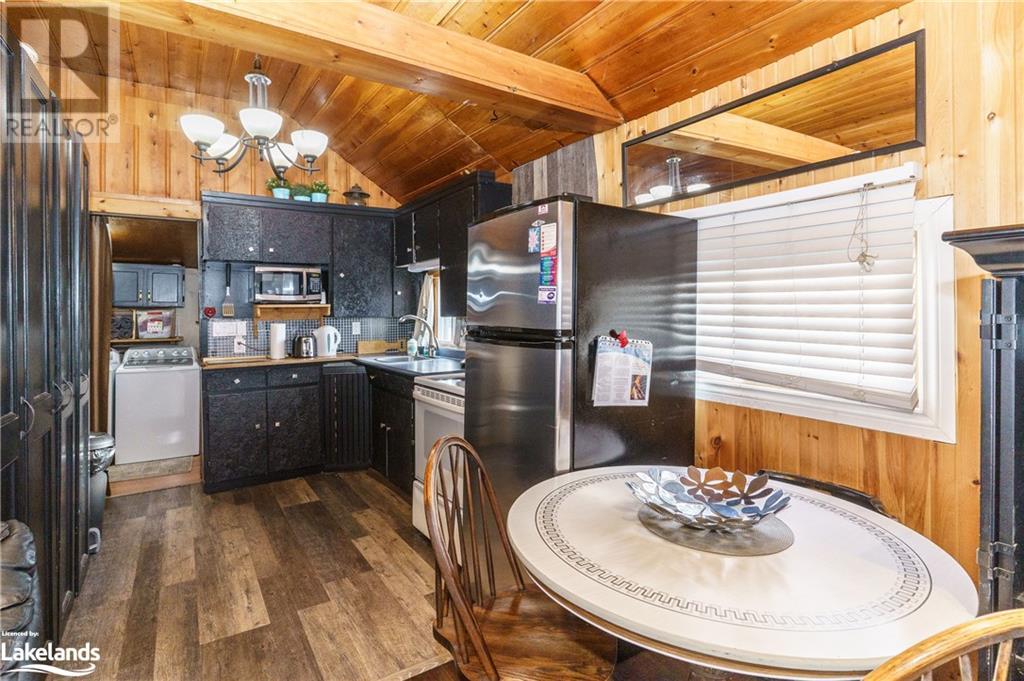 1032 Bowyers Beach Road, Bracebridge, Ontario  P1L 1W8 - Photo 8 - 40536524