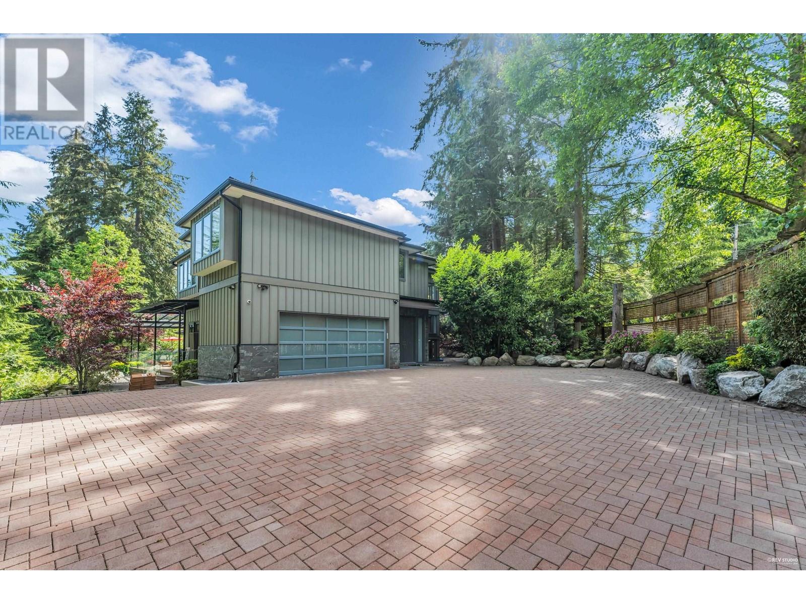 340 SOUTHBOROUGH DRIVE, west vancouver, British Columbia