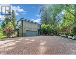 340 SOUTHBOROUGH DRIVE, West Vancouver, British Columbia