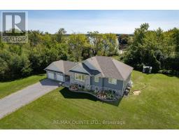 1647 Lakeside Drive, Prince Edward County, Ca