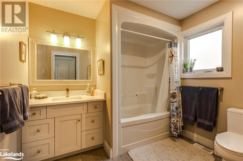 25 Tiny Beaches Road S, Tiny, Ontario  L0L 2J0 - Photo 24 - 40598702