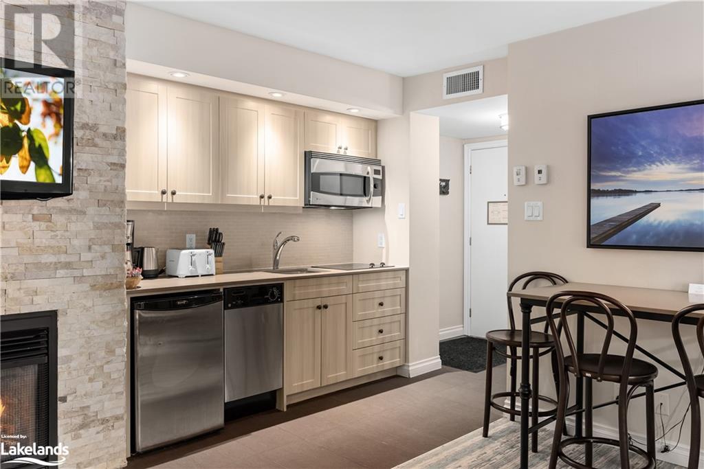 1235 Deerhurst Drive Unit# 55-207, Huntsville, Ontario  P1H 2E8 - Photo 12 - 40598806