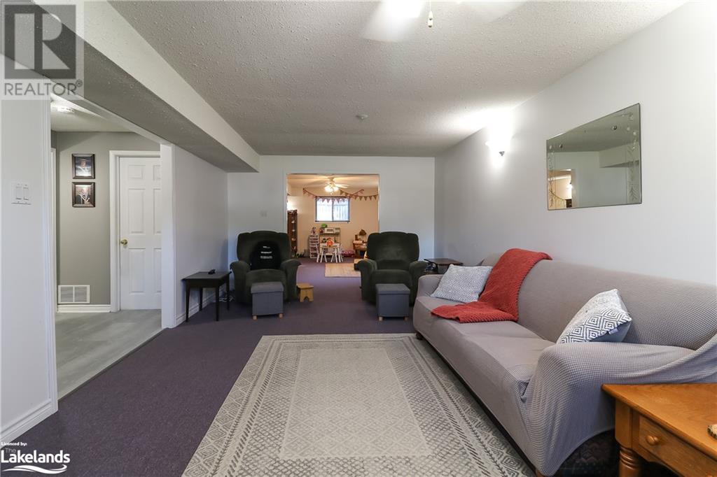 7 Myrtle Lynn Place, Wasaga Beach, Ontario  L9Z 1E2 - Photo 28 - 40598656