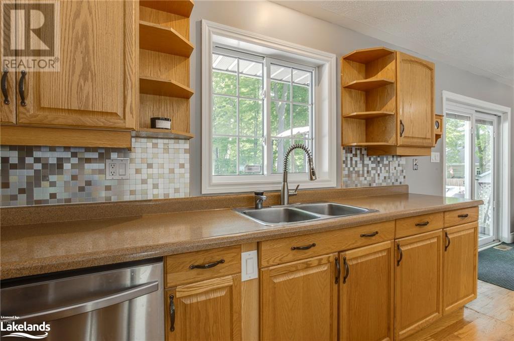 1714 Tay Point Road, Penetanguishene, Ontario  L9M 1X6 - Photo 5 - 40598585