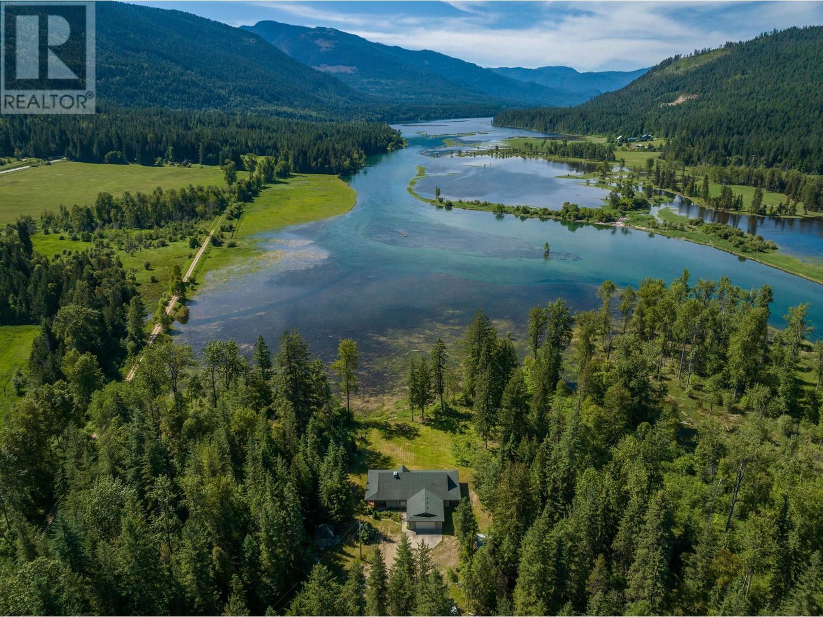 8798 GRAVEL PIT ROAD Slocan