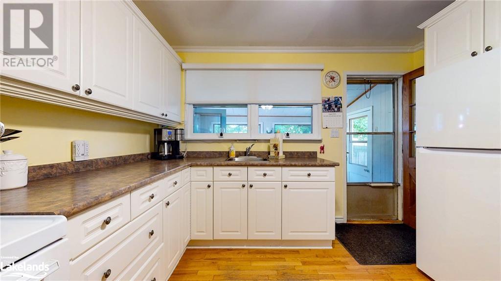 46 Erie Street, Collingwood, Ontario  L9Y 1P4 - Photo 6 - 40598692