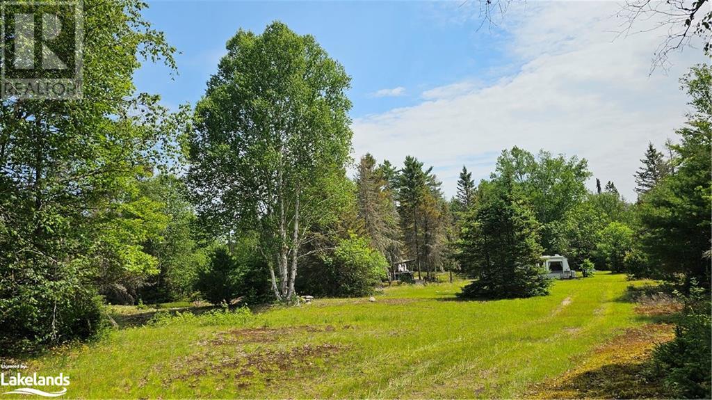 11 BARTON Road, magnetawan, Ontario