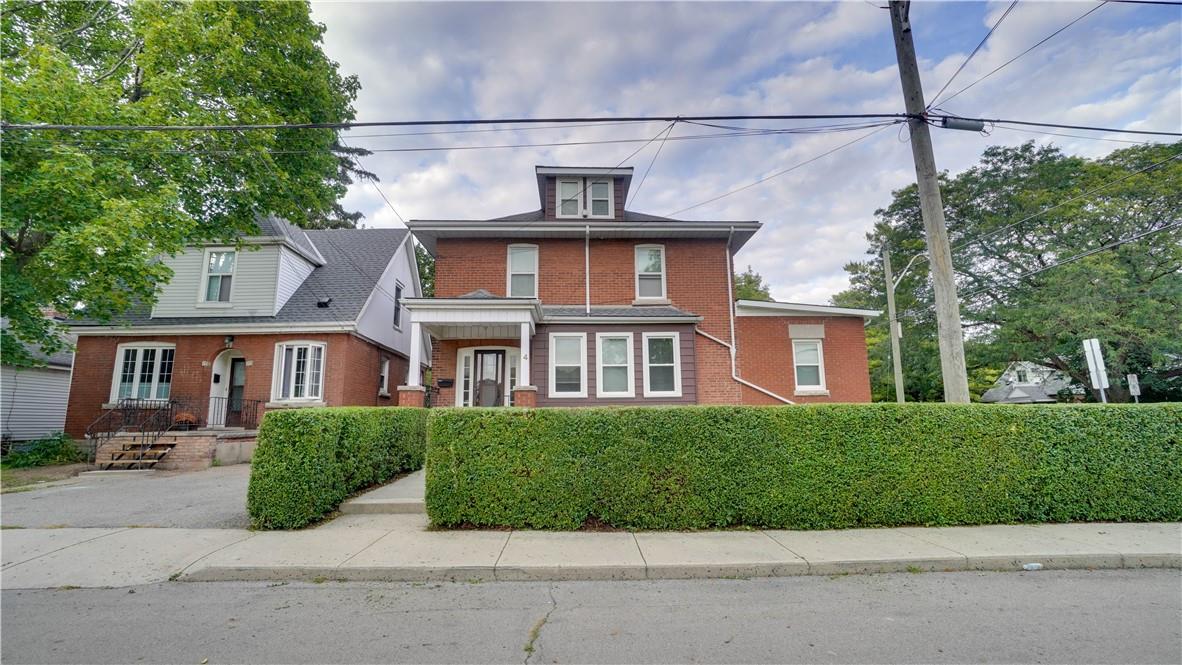 4 Ward Avenue, Hamilton, Ontario  L8S 2E5 - Photo 4 - H4195566