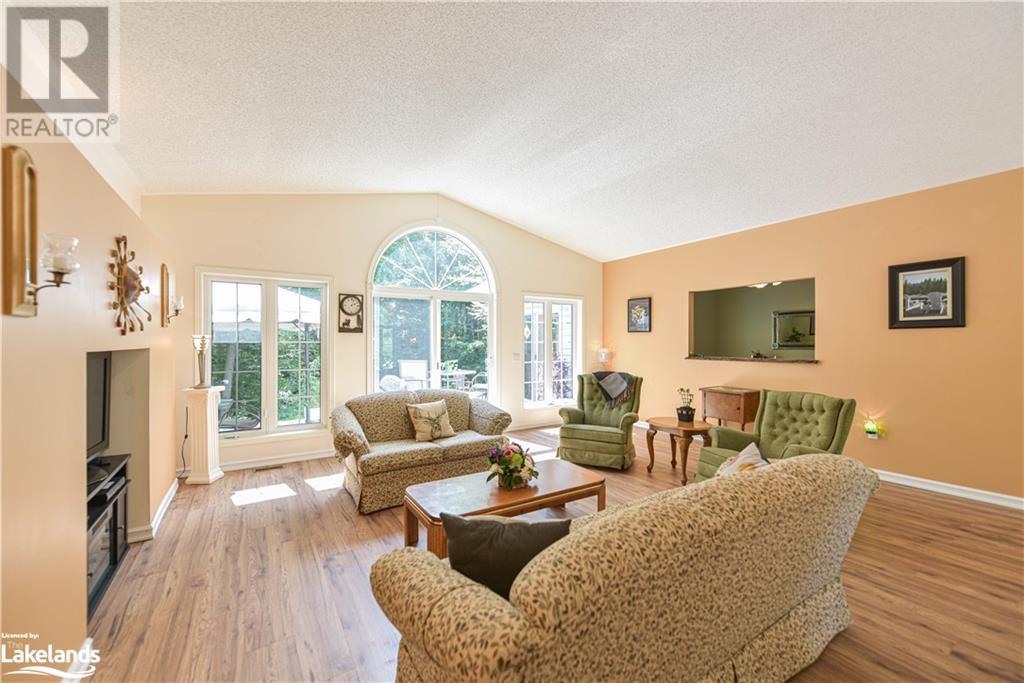 4 Beechwood Crescent, Oro-Medonte, Ontario  L0L 1T0 - Photo 16 - 40597488