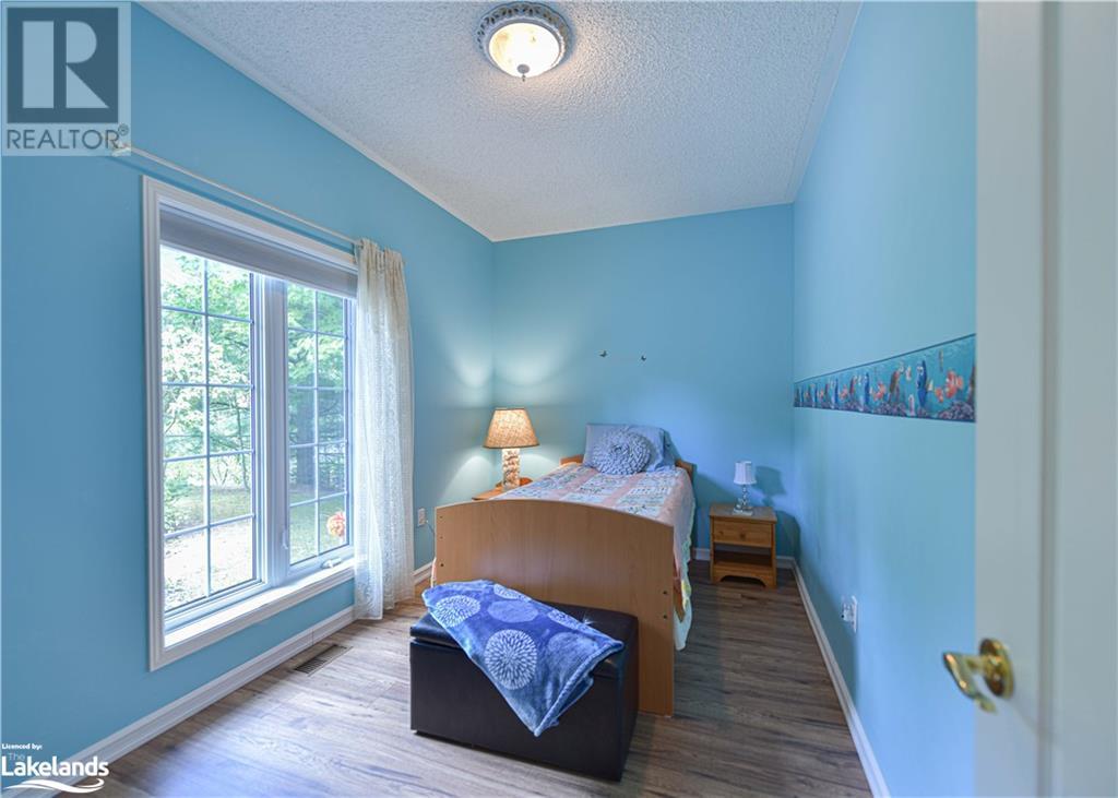 4 Beechwood Crescent, Oro-Medonte, Ontario  L0L 1T0 - Photo 23 - 40597488
