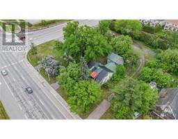 807-811 MARCH ROAD
