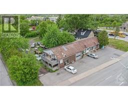 807-811 MARCH ROAD
