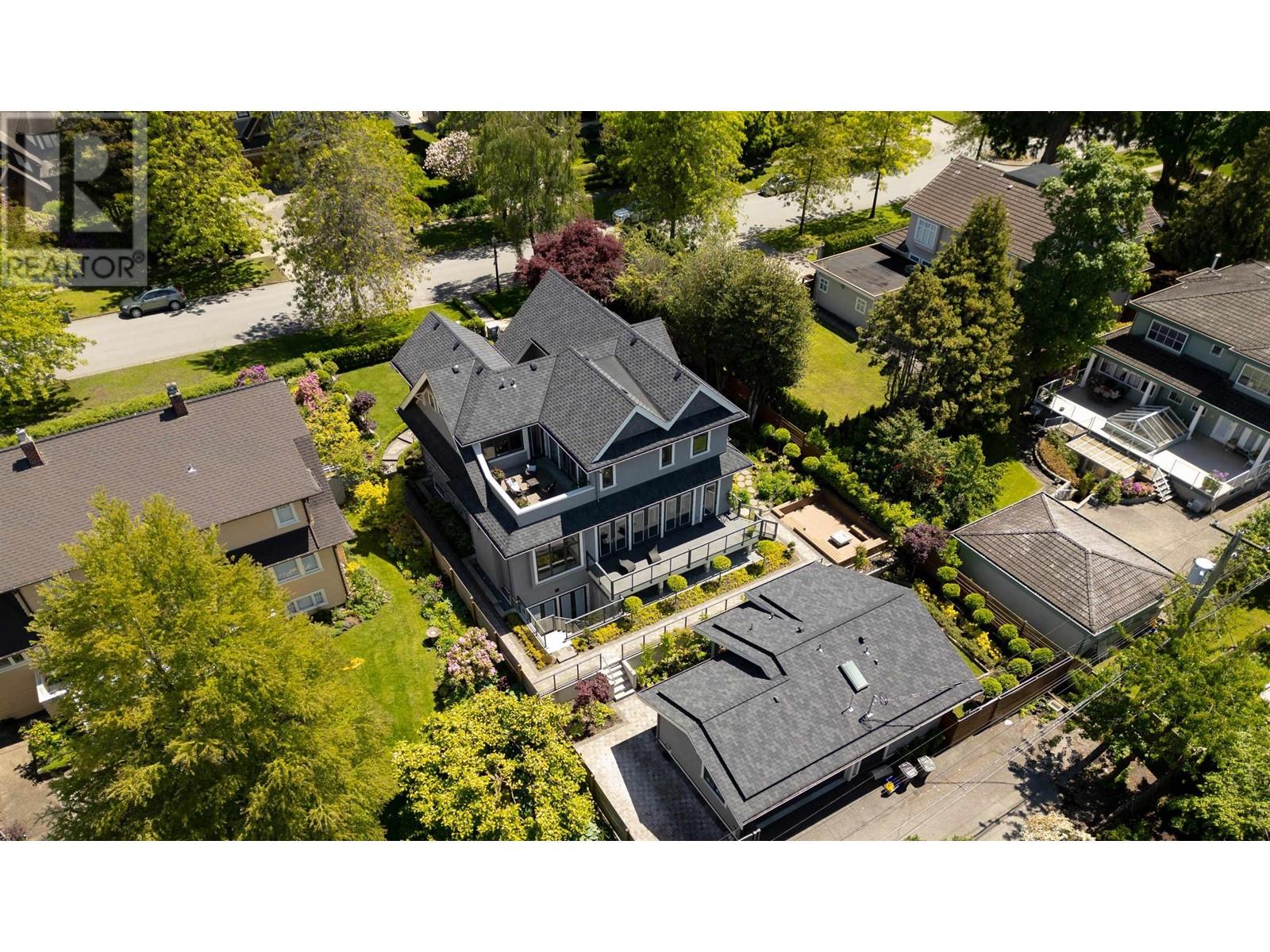 Listing Picture 18 of 19 : 6037 ANGUS DRIVE, Vancouver / 溫哥華 - 魯藝地產 Yvonne Lu Group - MLS Medallion Club Member