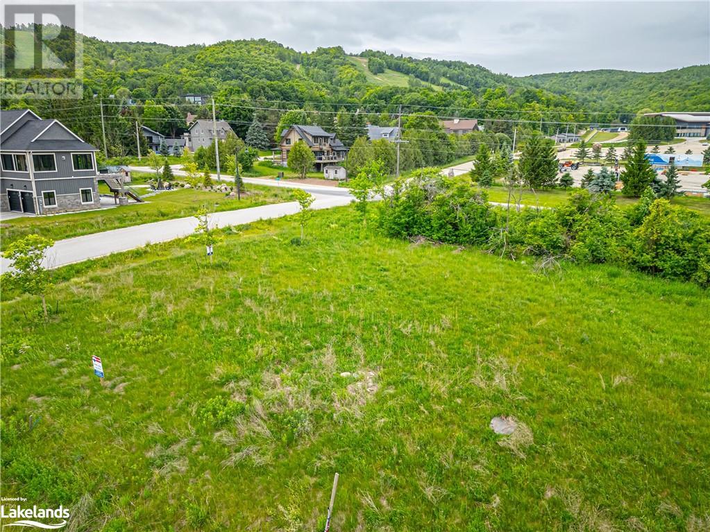 100 Interlaken Court, The Blue Mountains, Ontario  L9Y 0Z5 - Photo 4 - 40598124