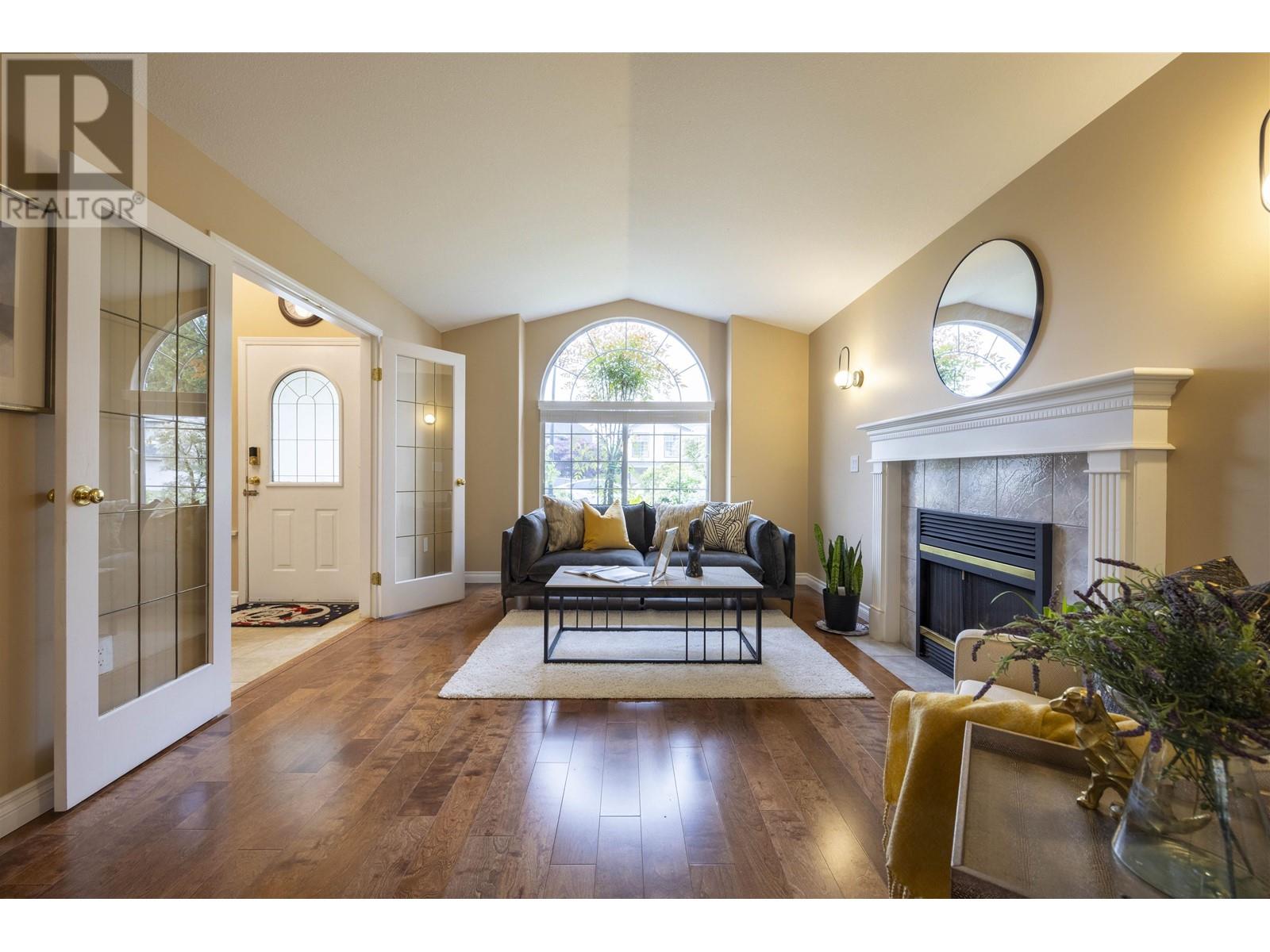 Property at 20266 123 AVENUE image 4