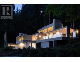 4350 ST. MARYS AVENUE, North Vancouver, British Columbia