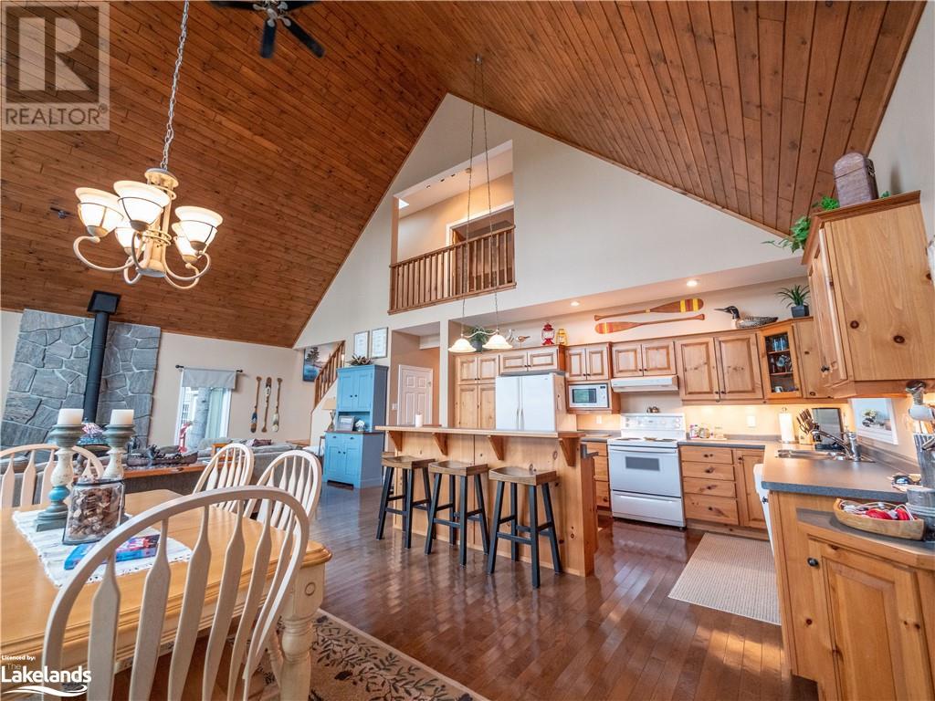 17470 Georgian Bay Shore, Honey Harbour, Ontario  P0E 1E0 - Photo 10 - 40598889