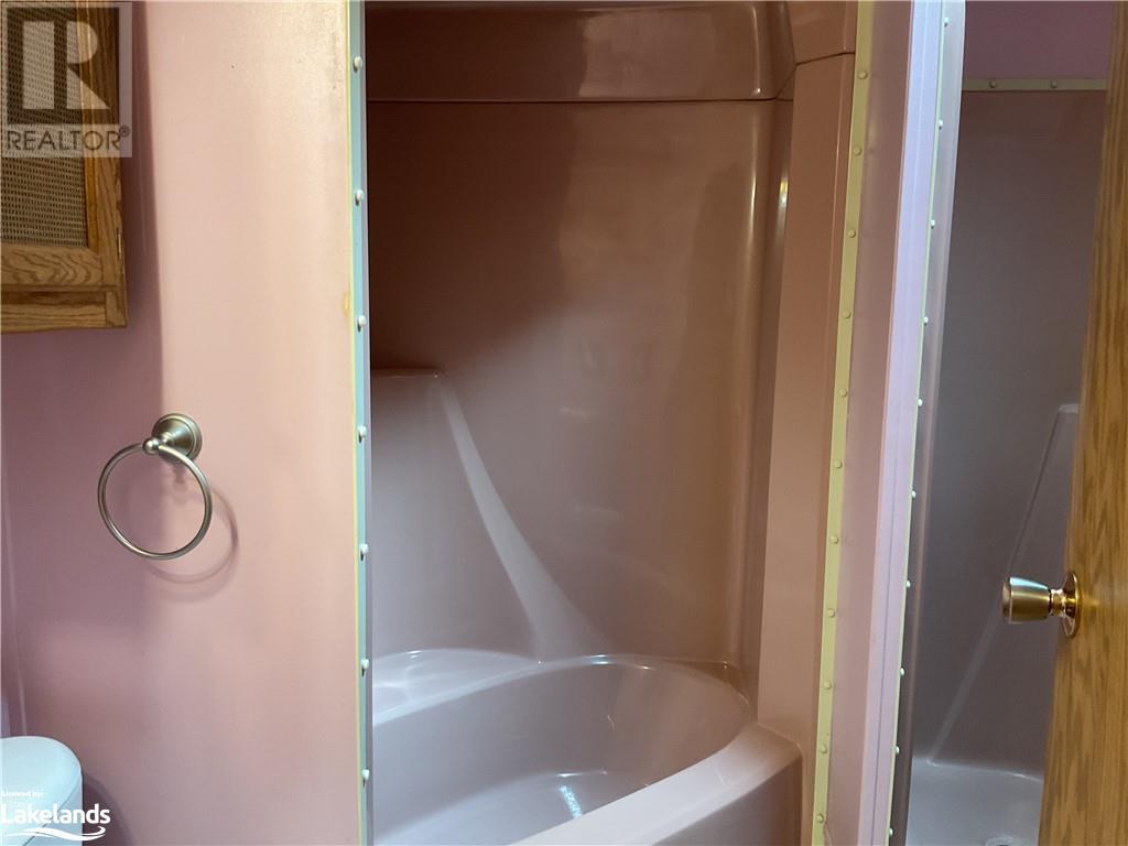 1007 Racoon Road Unit# 70, Gravenhurst, Ontario  P1P 0C9 - Photo 21 - 40598813