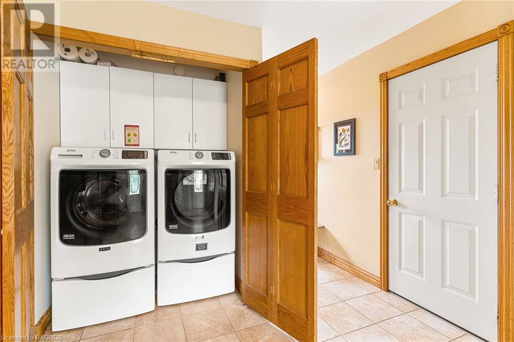 501413 Grey Road 1, Georgian Bluffs, Ontario N0H 2T0 - Photo 15 - 40597386