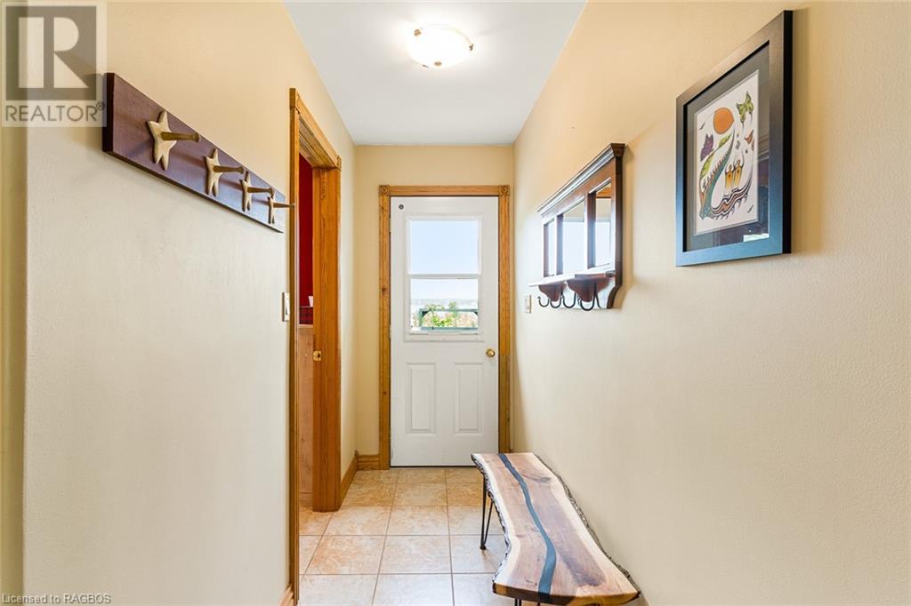 501413 Grey Road 1, Georgian Bluffs, Ontario N0H 2T0 - Photo 16 - 40597386